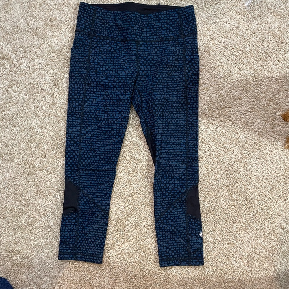 Lululemon pace rival high rise crop 22” Size 6